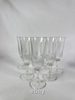 Lot de 24 Anciens Verres à pied En Cristal