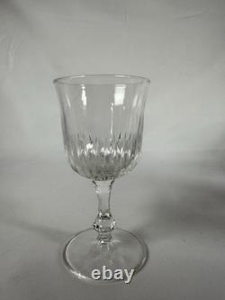 Lot de 24 Anciens Verres à pied En Cristal