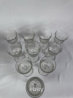Lot de 24 Anciens Verres à pied En Cristal