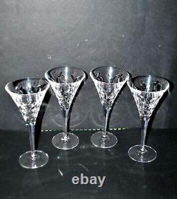 Lot de 4 verres à vin anciens en cristal flûte roemer évasé H18.5cm
