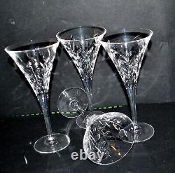Lot de 4 verres à vin anciens en cristal flûte roemer évasé H18.5cm