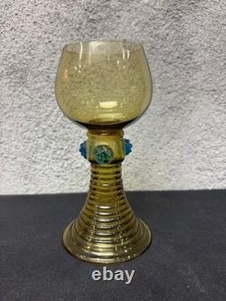 Lot de 6 verres Roemer anciens en verre soufflé ambré / olive H 15,5 cm