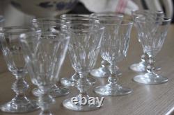 Lot de 9 Anciens Verres à Vin ou Porto en Cristal Baccarat ou Saint Louis