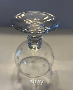 Lot de 9 verres à pied anciens en cristal taillé