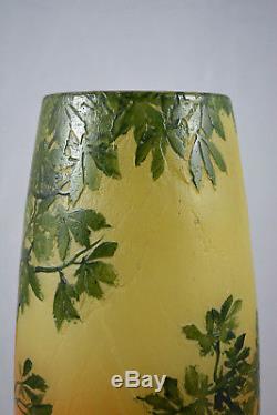 Magnifique Ancien Grand Vase Degage A L'acide Legras Decor Cygnes