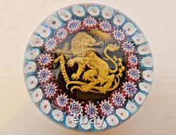 Murano Sulfure ancien décor lion et millefiori D. 8 cm ca 1950 Zodiaque