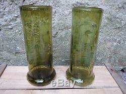Paire d'anciens vase en verre émaillé Art Nouveau decor fleurs