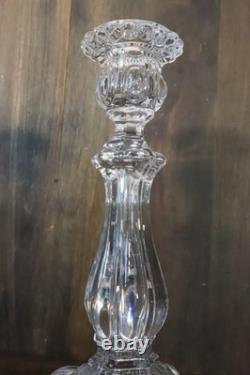 Paire de Bougeoirs Anciens Flambeau en Cristal de Baccarat Modèle Médallion XIXè