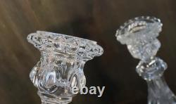 Paire de Bougeoirs Anciens Flambeau en Cristal de Baccarat Modèle Médallion XIXè