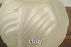 Paire de Vase Ancien en Verre Moulé Pressé Satiné Art Déco Géometrique c1930