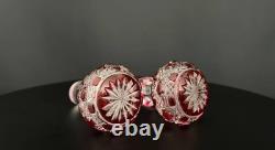 Paire de flacons anciens en cristal taillé rouge rubis Maison Baccarat
