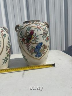 Paire de grands vases anciens en céramique décor oiseaux (Japon)