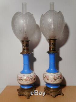 Paire lampe pétrole ancienne 19 siècle modérateur tube globe verre cristal gravé