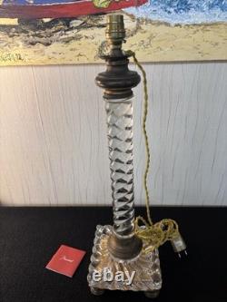 Pied de lampe ancien attribué en cristal de Baccarat