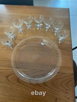 Plateau de service avec 8 verres à cerises anciens