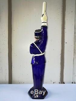 Rare Bouteille Le Gendarme Liqueur Raspail Ancienne En Verre Bleu