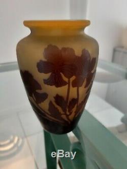 Ravissant petit vase ancien Émile Galle
