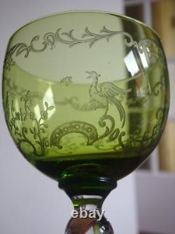 SAINT LOUIS 2 ANCIENS VERRES VIN ROEMER CRISTAL GRAVURE VERT CHARTREUSE 17,8 cm