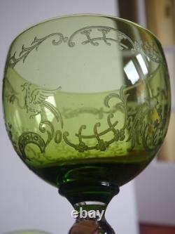 SAINT LOUIS 2 ANCIENS VERRES VIN ROEMER CRISTAL GRAVURE VERT CHARTREUSE 17,8 cm