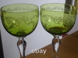 SAINT LOUIS 2 ANCIENS VERRES VIN ROEMER CRISTAL GRAVURE VERT CHARTREUSE 17,8 cm