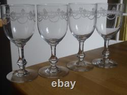 SAINT LOUIS 4 ANCIENS VERRES A VIN ROUGE CRISTAL GRAVURE STYLE EMPIRE ht 13 cm