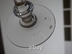 SAINT LOUIS 4 ANCIENS VERRES A VIN ROUGE CRISTAL GRAVURE STYLE EMPIRE ht 13 cm