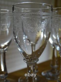 SAINT LOUIS 6 ANCIENS VERRES A LIQUEUR CRISTAL GRAVURE SAPHO 3219 ht 10,5 cm