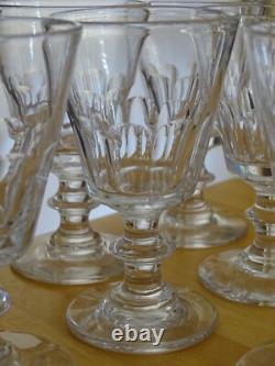 SAINT LOUIS 7 ANCIENS VERRES A VIN CRISTAL TAILLER CATON ht 11,5 cm 19 EME