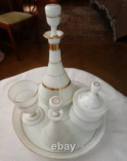 SERVICE DE NUIT ANCIEN XIX ème 5 PIECES EN CRISTAL OPALIN CHARLES X NAPOLEON 3