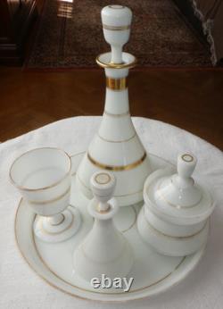 SERVICE DE NUIT ANCIEN XIX ème 5 PIECES EN CRISTAL OPALIN CHARLES X NAPOLEON 3