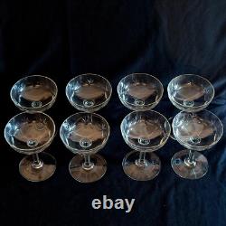 Serie De 8 Anciennes Coupes A Champagne En Cristal Val Saint Lambert
