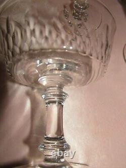 Série de 6 coupes à champagne anciennes cristal Baccarat modèle Champigny
