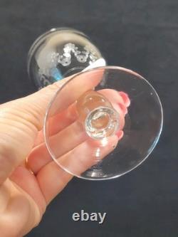 Service De 6 Anciens Verres A Vin Gravés Baccarat XIXème