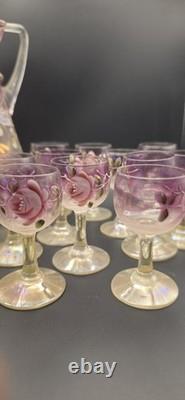 Service ancien en verre émaillé 2 carafes + 8 verres Décor floral peint à la