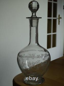 Style Saint Louis Ancienne Carafe A Vin Cristal Gravure Modele Florale Ep 1920 Style Saint Louis Ancienne Carafe A Vin Cristal Gravure Modele Florale Ep 1920