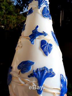 Superbe et rare vase BACCARAT volubilis moulé, très ancien 1860, era daum gall