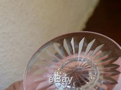 Superbes anciens verres à liqueur cristal de Saint Louis modèle Trianon 8,2 cm