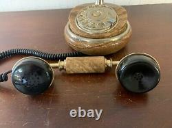 Téléphone ancien en Onyx