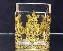 Tres Beau Vase Ancien Rectangulaire A Pan Coupé Orné De Fleurs En Bronze