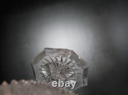 Trés ancien drageoir bonbonnière boite cristal moulé Charles X Diamant Baccarat