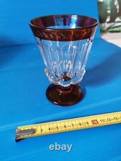 Très ancien verre en cristal de couleur (baccarat saint louis). Ma réf. EB021