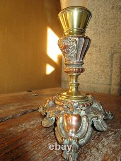 Très belle bouquetière ancienne en bronze doré / vase cornet en cristal gravé