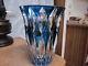 Tres rare ancien et imposant vase en cristal de saint louis de couleur bleu