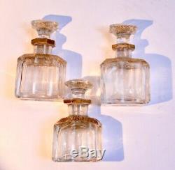 Trois flacons anciens en cristal taillé et doré XIXe siècle