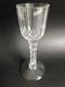 Un verre ancien en cristal taillé XVIIIe. Handblown old glass England XVIIIe