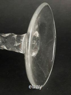 Un verre ancien en cristal taillé XVIIIe. Handblown old glass England XVIIIe