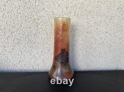 Vase ancien Legras Verre multicouche Décor de paysage lacustre et château