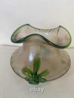 Vase ancien kralik art nouveau en verre irisé à décor floral