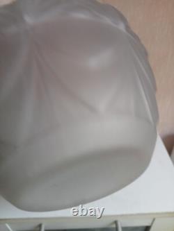 Vase ancien verre opaque hauteur 24 cm diamètre 22 cm