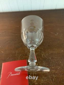 Verre ancien en cristal de Baccarat